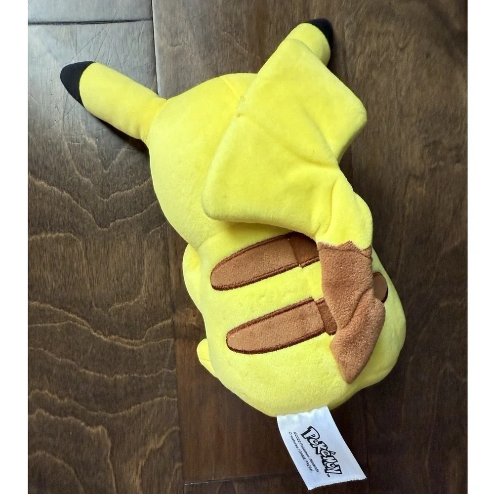 Nintendo Pokémon 2020 Pikachu  8